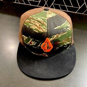 ⚡️ SALE Volcom s-m hat